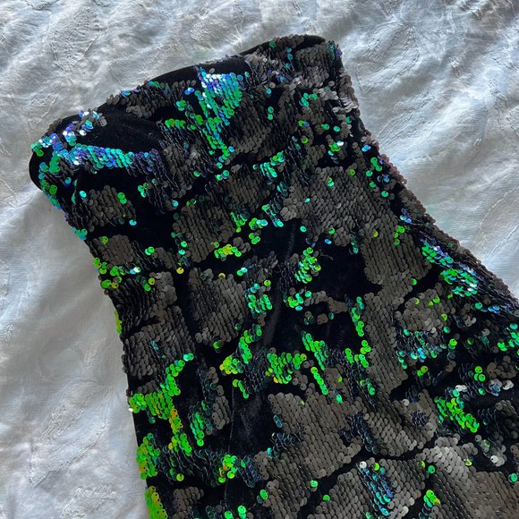 Stunning Mermaid Dress with Reversible Sequins - Picture 5 of 5